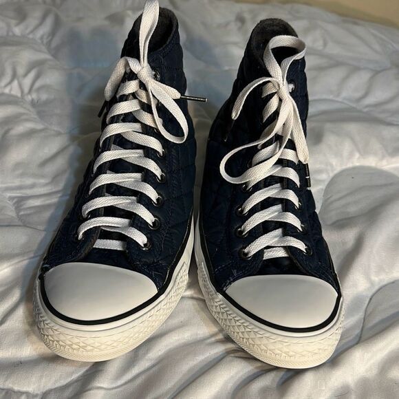 Converse Other - Converse All Stars Blue Quilted Hi Tops Size 7.5 Men’s